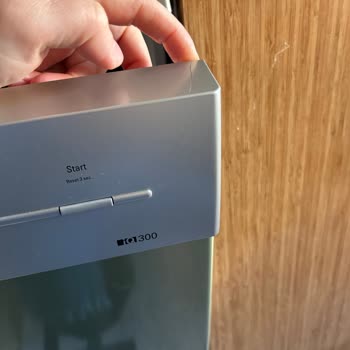 Siemens Ev Aletleri Ön Panel Çatlağı