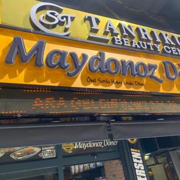 İzmit Maydanoz Döner Çiğ Tavuk Satıyor