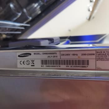 Samsung Bulaşık Makinesi Alttan Su Kaçırma