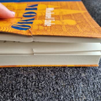 Bkmkitap Yırtık Ve Hasarlı Kitap