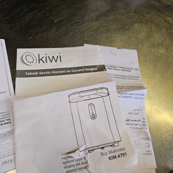 Kiwi.com Kiwi Buz Yapim Makinesi