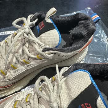 Skechers Ayakkabı Mağduriyeti, Firmanın Müşteriye İlgisiz Tutumları