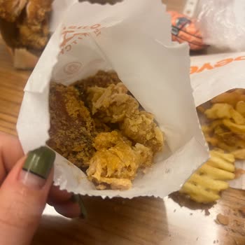 Popeyes Kalmış Ürün Gönderiyorlar