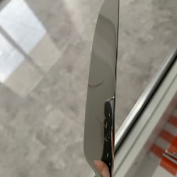 Jumbo Kaşık Takımında İlk Yıkamada Geçmeyen Siyah Lekeler Oluştu