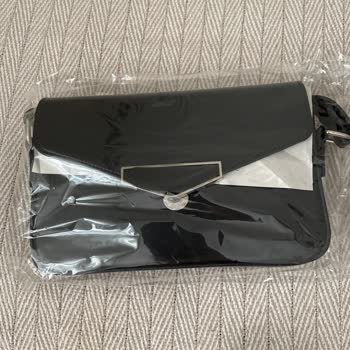 LoL Çanta Defolu Ürün Gönderiyor Ve Hatasını Kabul Etmiyor!