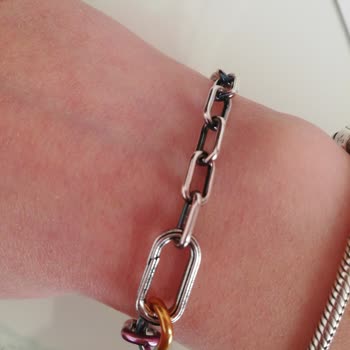 Korupark AVM Pandora Nın Klips Sıkıntısı