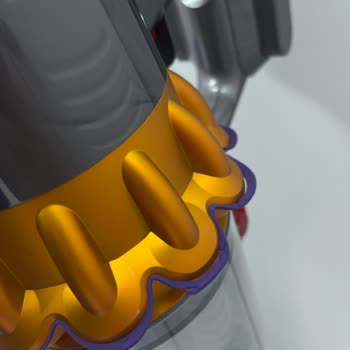 Dyson Ürünün Arkasında Durmuyor. Müşteri Hizmetleri Dalga Geçiyor!