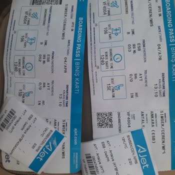 AJet (Anadolu Jet) Anneme Parasını İade Edin. Ben Hasta Olabilirdim Annemi Korkuttunuz