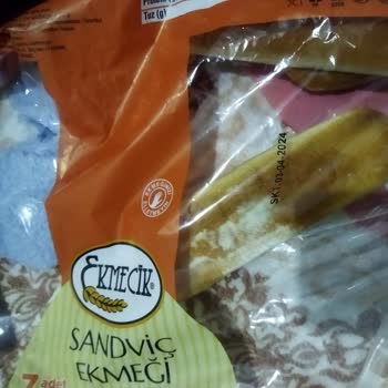 BİM Ekmecik Sandviç Ekmeği Tarihi Geçmiş Ve Çürük Çıktı
