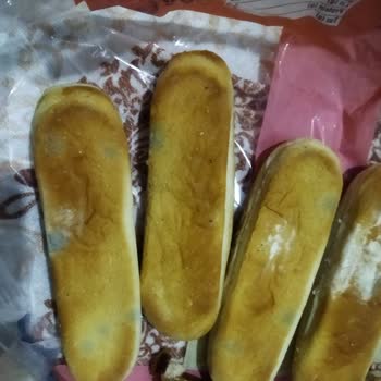 BİM Ekmecik Sandviç Ekmeği Tarihi Geçmiş Ve Çürük Çıktı