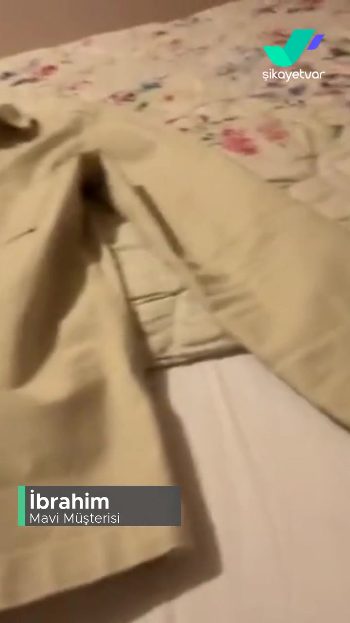 Mavi Üründe Daralma Oldu! videonun kapak resmi