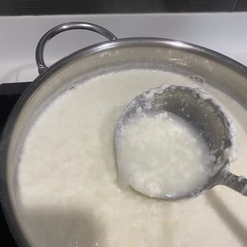 BİM Bozuk Süt Vücudumu Yaktı