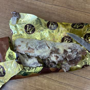 Magnum Hatalı Ürün, Magnum Badem