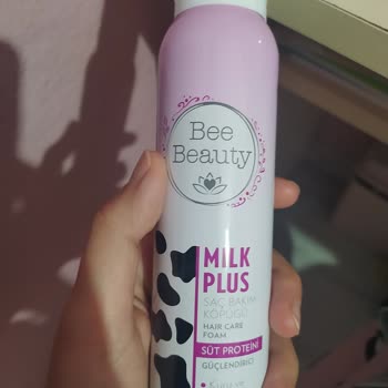 Bee Beauty Saç Köpüğü Akıyor.