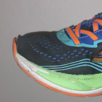 Skechers Ürününe Sahip Çıkmıyor