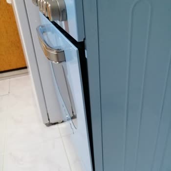 Vestel Sorunlu Retro Fırın