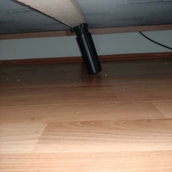 Şiraze Halı Bir Yılı Aşkın Süredir Sorunu Çözülmeyen Cardin Koltuk Takımı