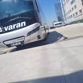 Varan Turizm Otobüs Arızası Sebebiyle Yolcu Mağduriyeti