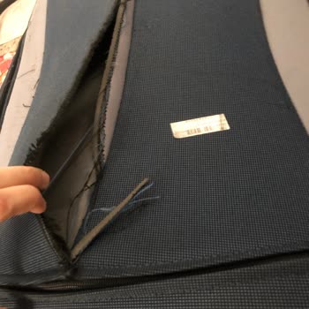 AJet (Anadolu Jet) Paramparça Olmuş Büyük Boy Bagaj