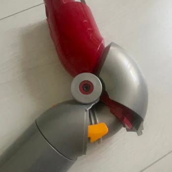 Dyson V15 Adaptör Bekleyişi: Garanti Süreci Ve Gümrük Gecikmesi