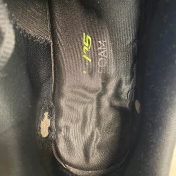 A101 Ekstradan Yeni Satin Aldığım Spor Ayakkabıda Hızlı Deformasyon