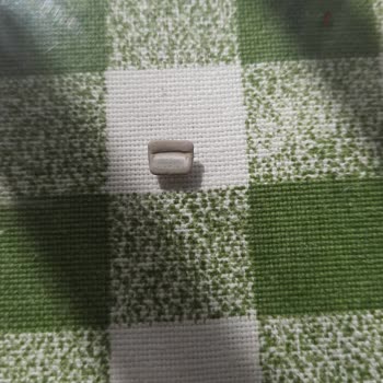 BİM Buona Dolce Marka Çikolatadan Taş Çıktı