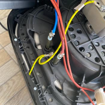 Rivertek Delta Servis Cosori Marka Airfry I Kırık Bir Şekilde Geri Gönderdi