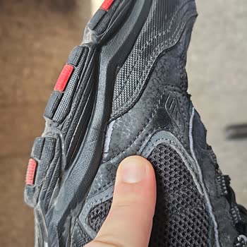 Skechers Memnuniyetsizliği Ve Marka Kusuru