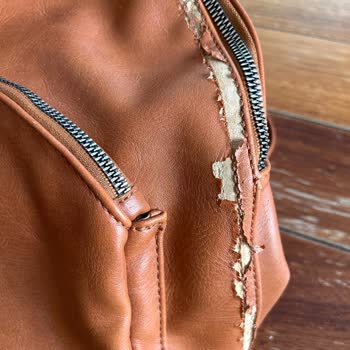 Derimod Çantanın Kalite Sorunu Ve Markanın İlgisizliği