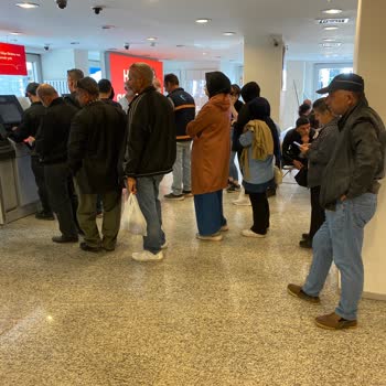Akbank Çalışmıyor Ki Müşteriye Hizmet Etsin