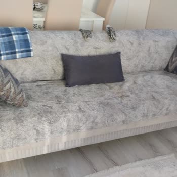 Bellona'dan Aldığım Koltuk Takımından Şikayetçiyim.