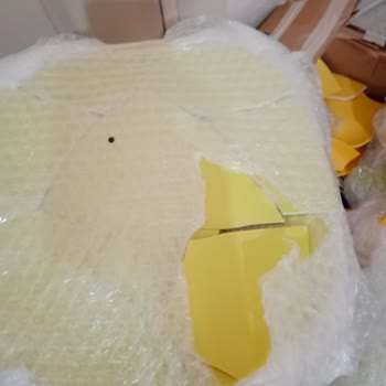 Dolap Yemek Takımı Kırık Geldi