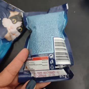 Nestle Felix Purina Yaş Kedi Maması Bozuk