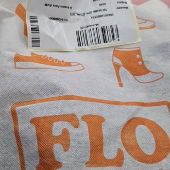 FLO Ayakkabı FLO'dan Satın Alınan Çantanın Kısa Sürede Yıpranması