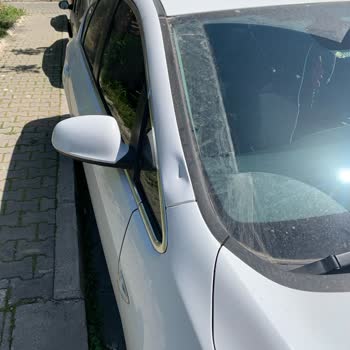 Murat Lojistik Park Halindeki Araca Çarpıp Kaçan Araç İçin Şikayet