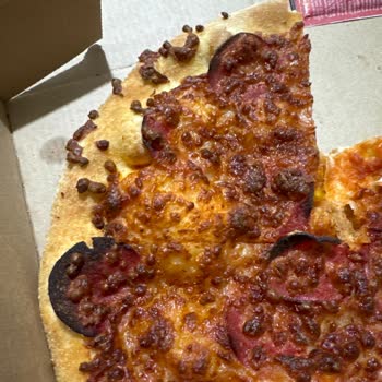 Domino's Pizza Geciken Ve Yanlış Sipariş Hayal Kırıklığı