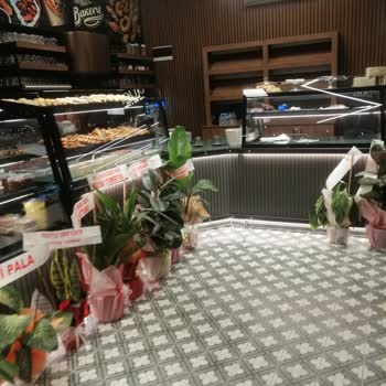 Atıcı Unlu Mamülleri Rezervasyonla Çay İçilen Cafe Mi?!