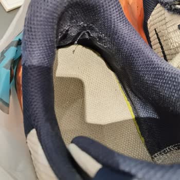 Nike Air Max Alpha Trainer 5, 6. Ayda Yırtıldı