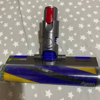Dyson V12 Lazer Açma Kapama Tuşu