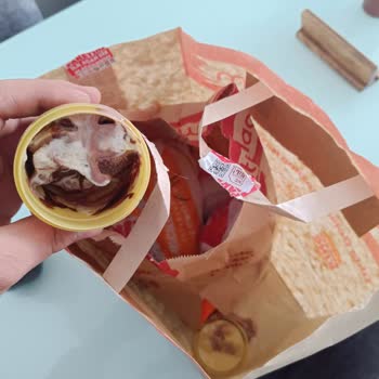 Burger King Pişmanlıktır Yine Paramızla Rezil Olduk