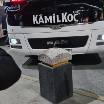 Kamil Koç İlgisizliği Ve İş Bilmezliği Yolcuları Mağdur Etti.