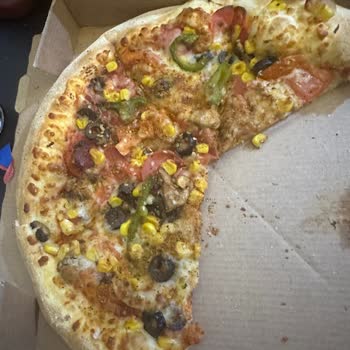 Domino's Pizza Eksik Malzemeli Ürün