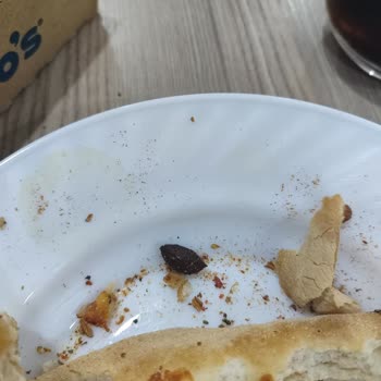 Domino's Pizza Diş Kırma Şubesi Arnavutköy