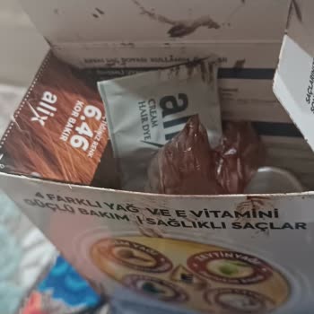 Alix Saç Boyası Saç Boyası Rengi Farklı