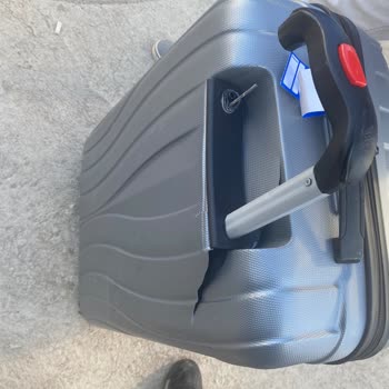 Adıyaman Ünal Turizm Ahmet Çıkar Valiz Kırılması