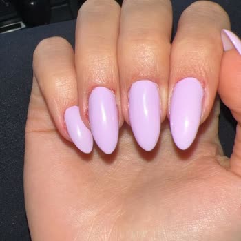 Merve Sabah Beauty Protez Tırnak İşlemi