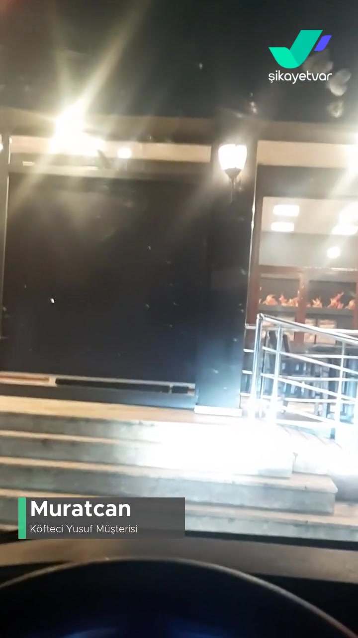 Köfteci Yusuf Çalışanları Eve Erken Gitmek İçin Müşteri Almıyor! videonun kapak resmi