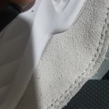 adidas Orjinalliğinden Şüphe Duyuyorum