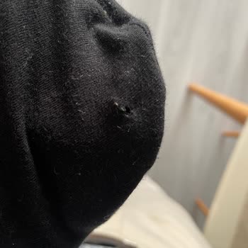 Suwen Premium Çorap Kalitesizliği 1 Giymede Delindi