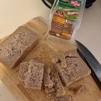 Mayaköy Organik Glutensiz Ekmek Hayal Kırıklığı: Yapışan Dilimler Ve Bozulan Yapı